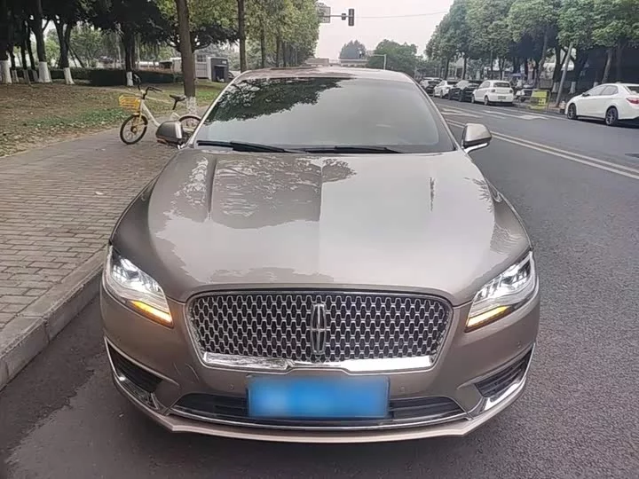 Lincoln MKZ