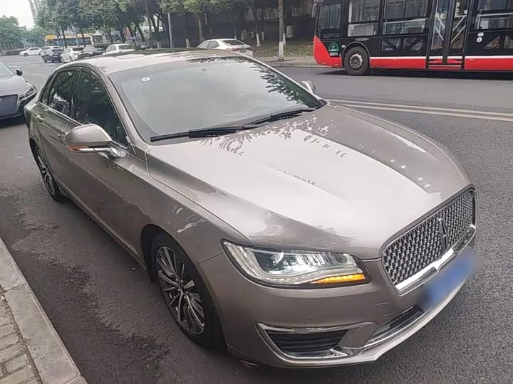 Lincoln MKZ