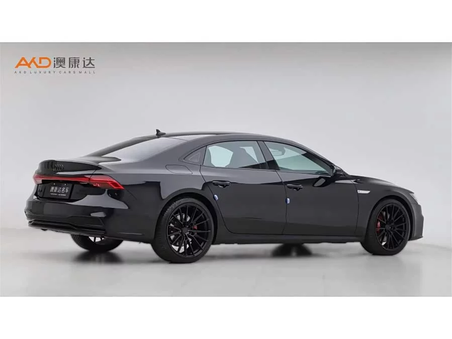 Audi A7L