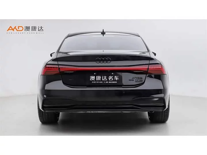 Audi A7L