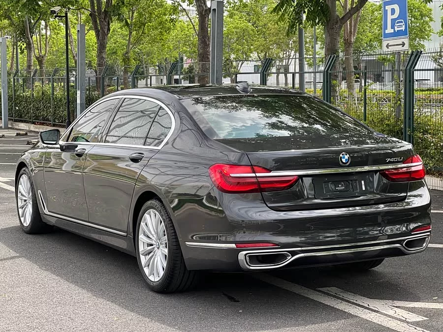 BMW 7 series