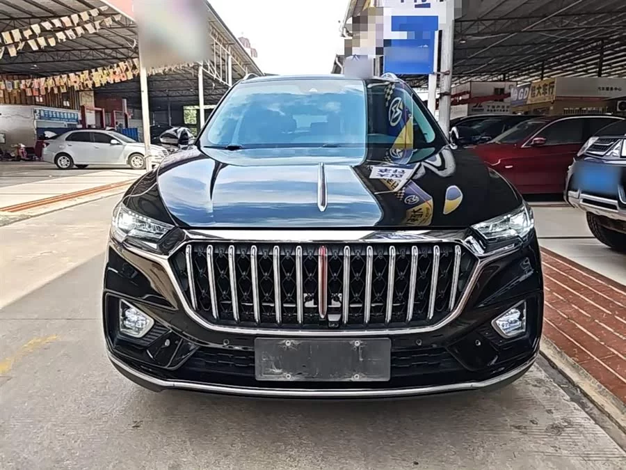 Hongqi HS5