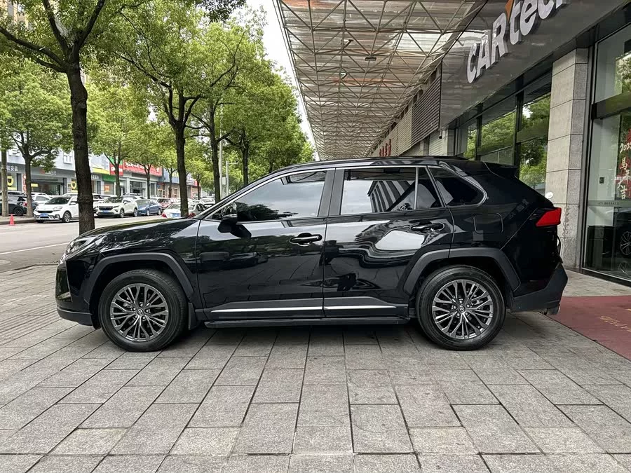 Toyota Wildlander