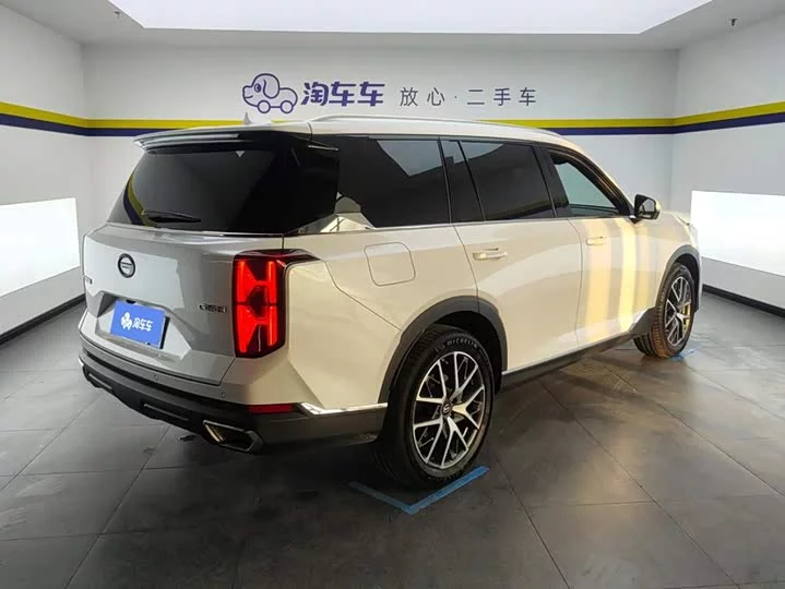 GAC Trumpchi GS8
