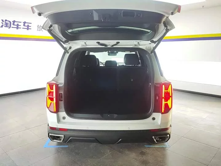 GAC Trumpchi GS8