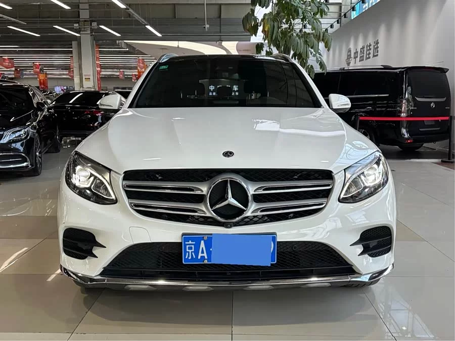 Mercedes Benz GLC