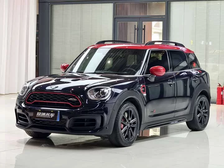 MINI JCW COUNTRYMAN