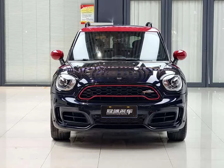 MINI JCW COUNTRYMAN