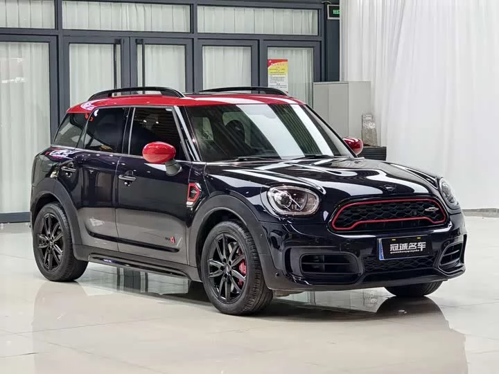 MINI JCW COUNTRYMAN