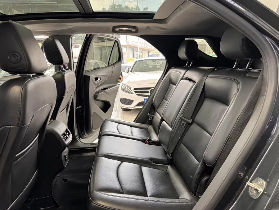 Chevrolet Explorer