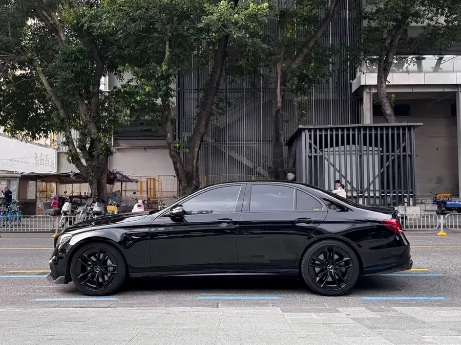 Mercedes Benz E-Class AMG