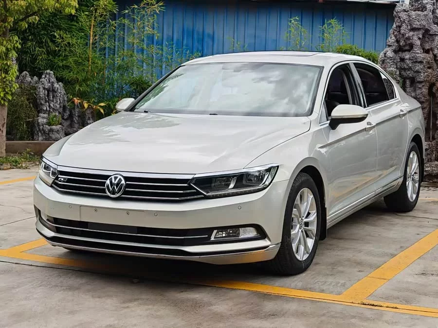 Volkswagen Magotan