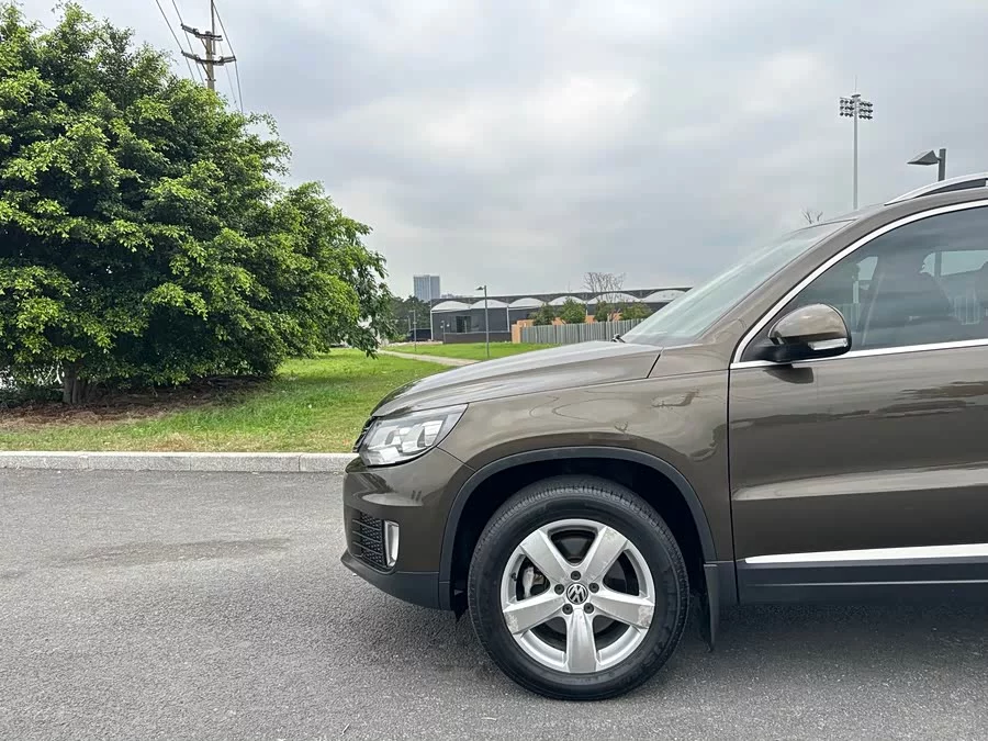 Volkswagen Tiguan