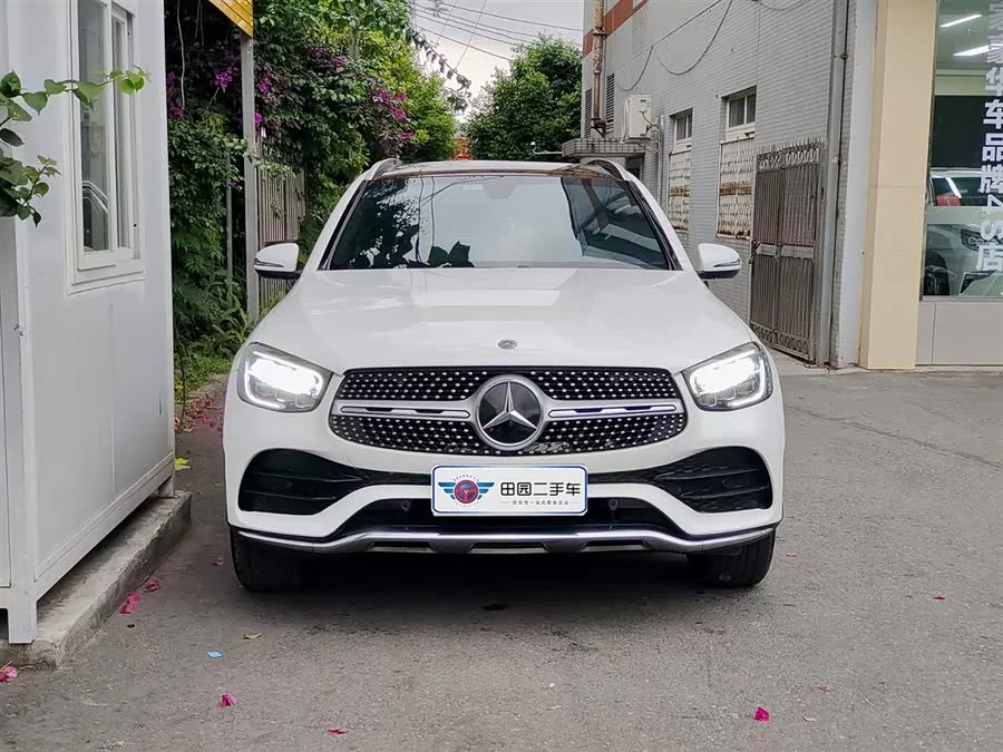 Mercedes Benz GLC