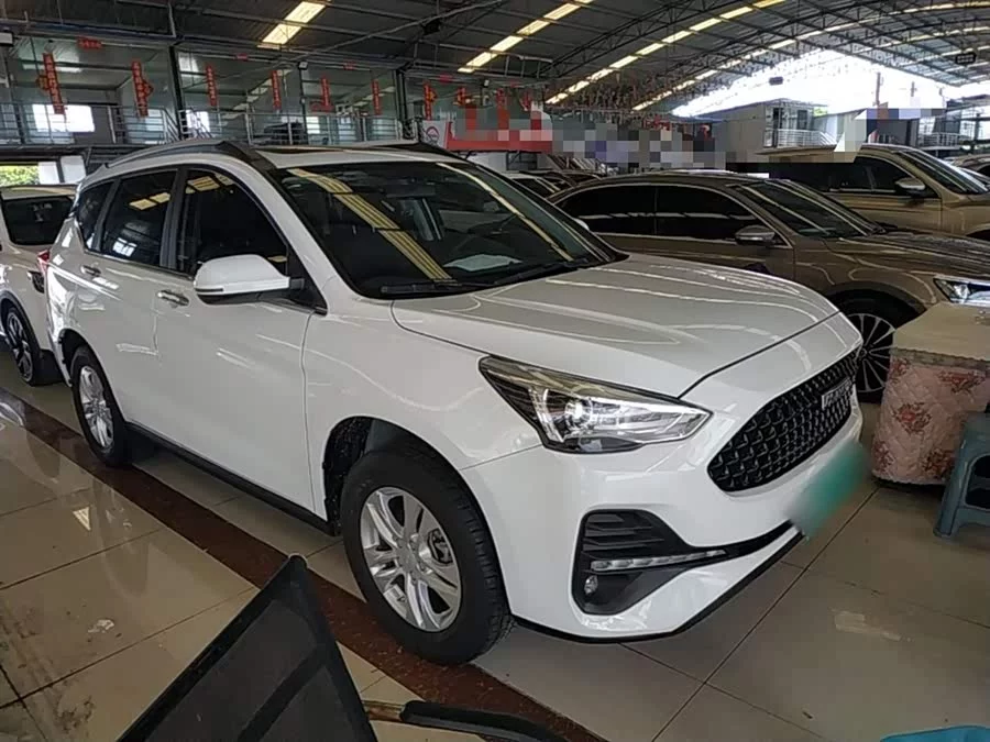 Haval M6