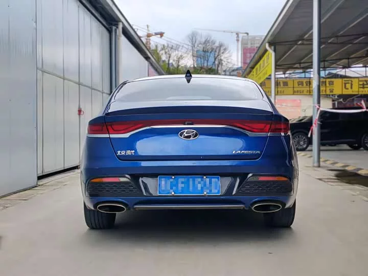 Hyundai Festa