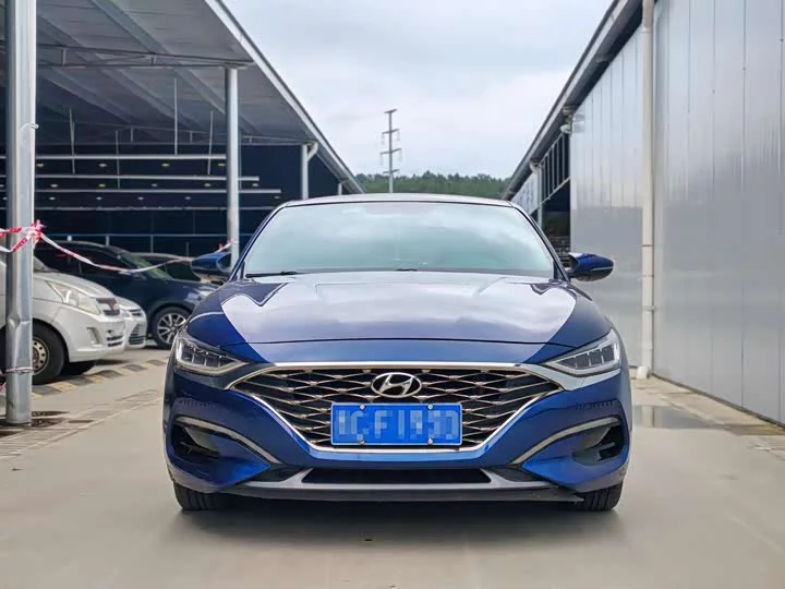 Hyundai Festa