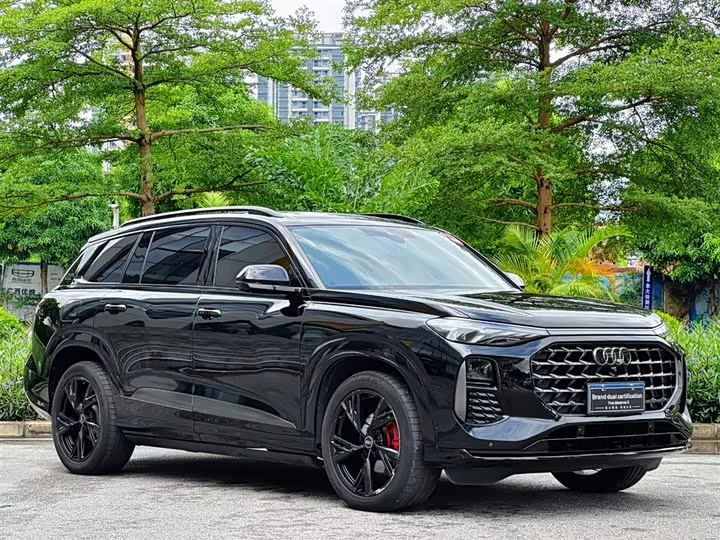 Audi Q6