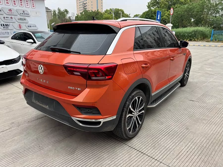 Volkswagen T-ROC