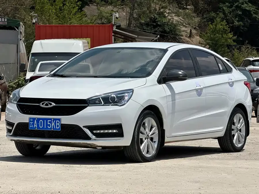 Chery Arrizo 5