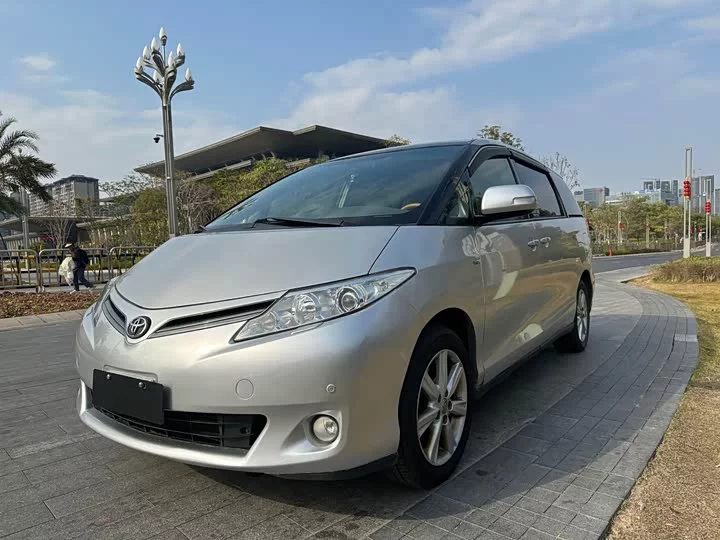 Toyota Previa