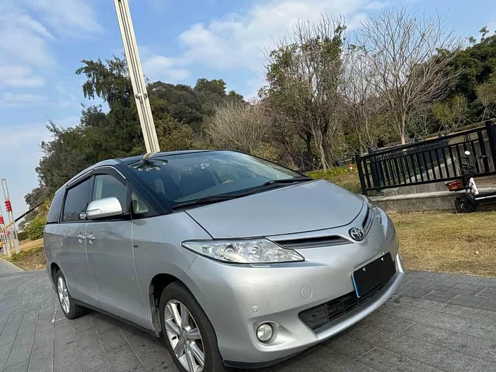 Toyota Previa