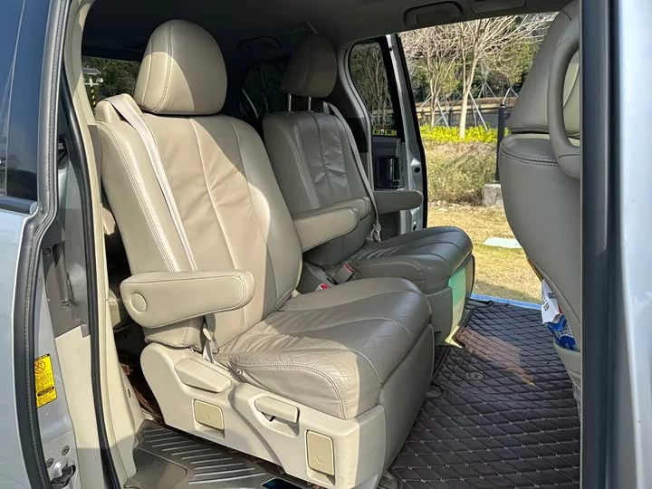 Toyota Previa