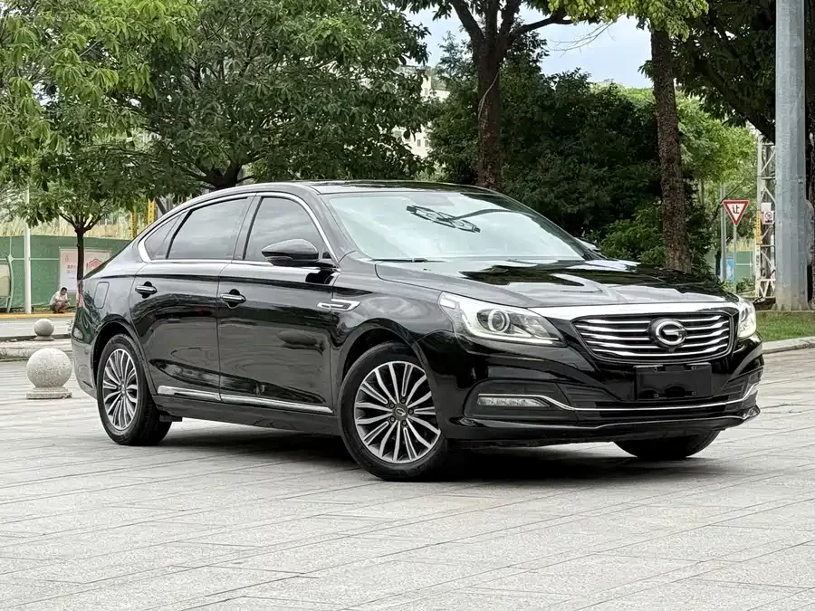 GAC Trumpchi GA8
