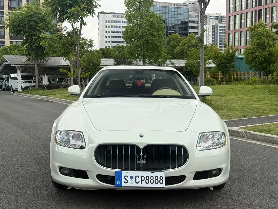 Maserati President