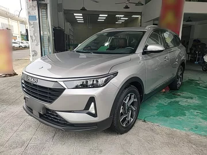Dongfeng AX7