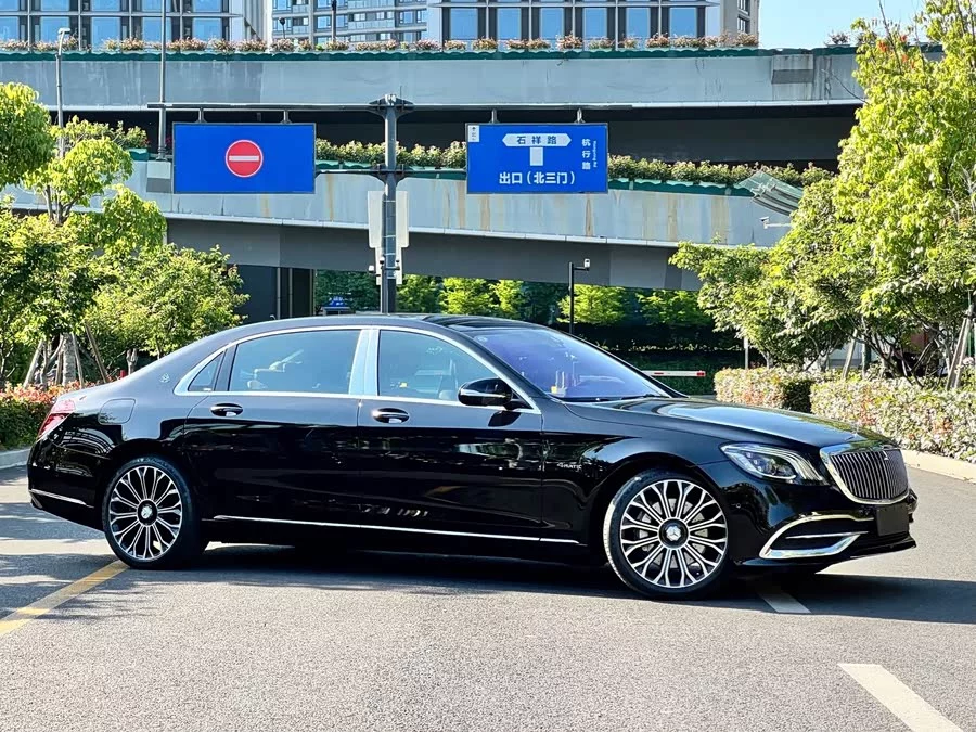 Mercedes Benz Maybach S-Class
