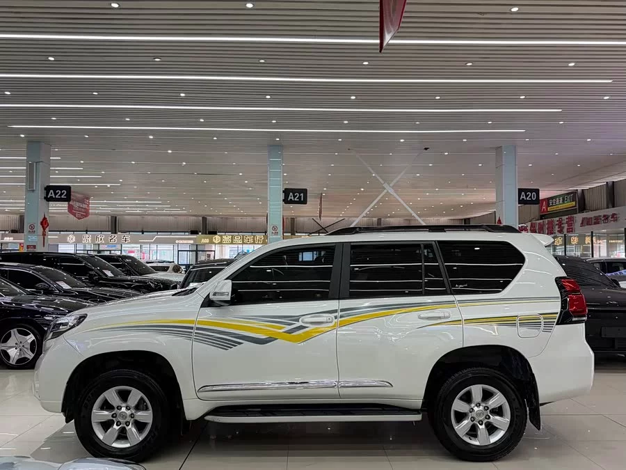 Toyota Prado