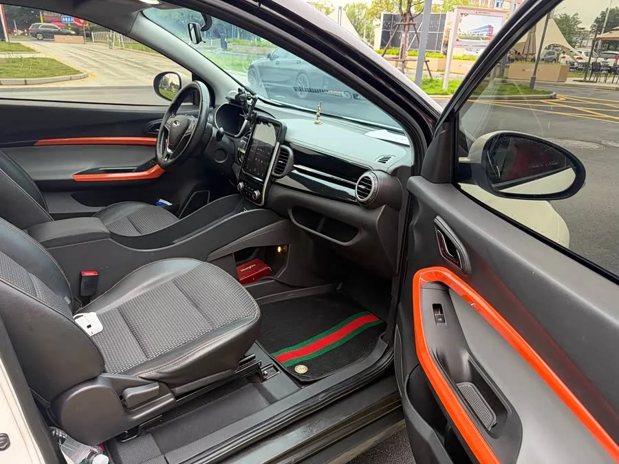Chery QQ small ant