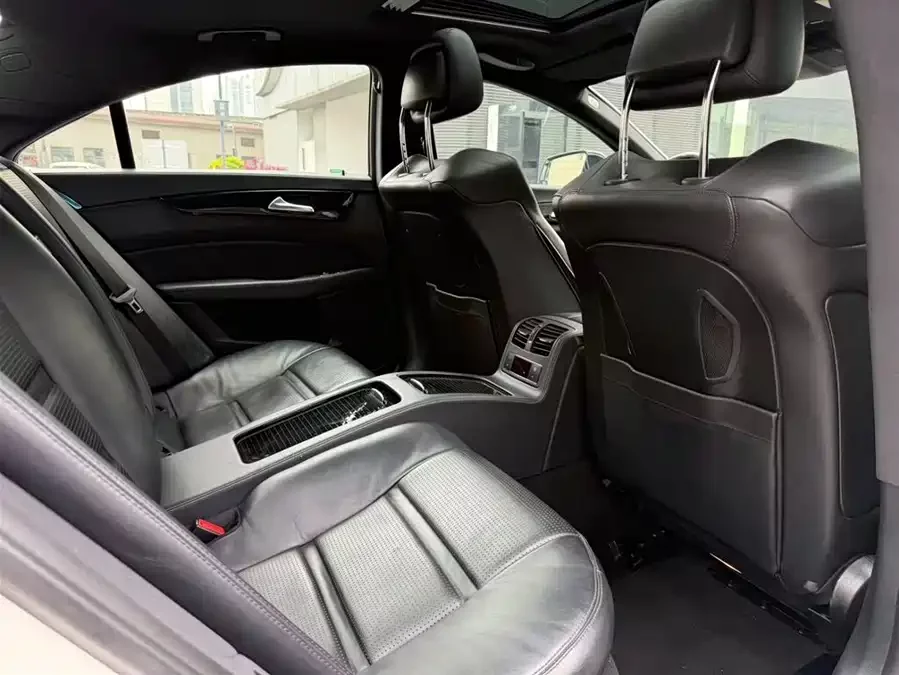 Mercedes Benz CLS AMG