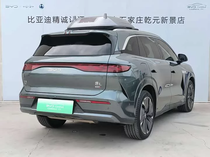 BYD Tang L