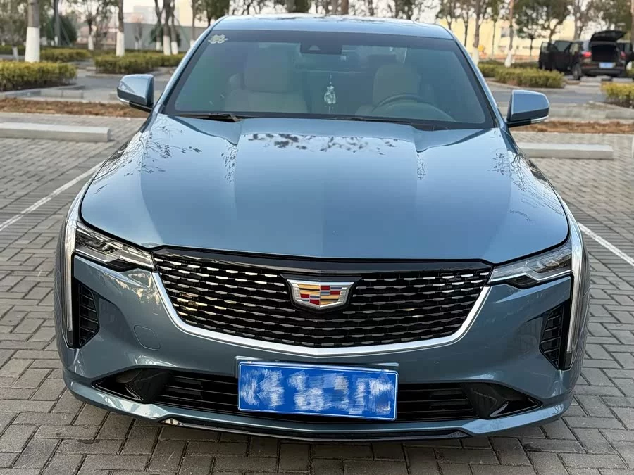 Cadillac CT4