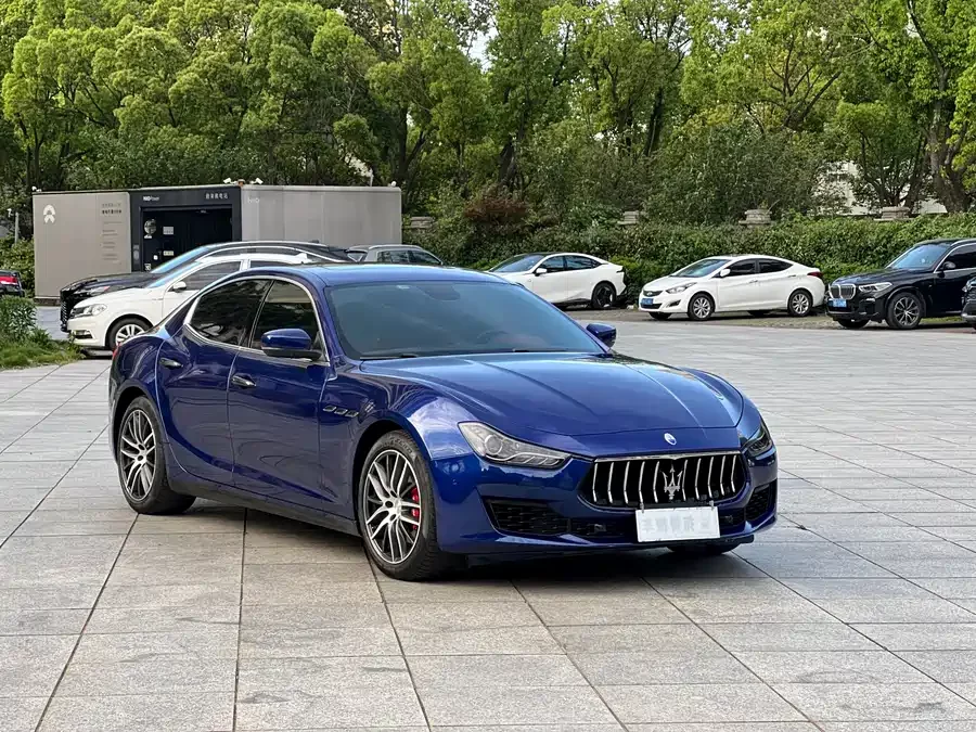 Maserati Ghibli