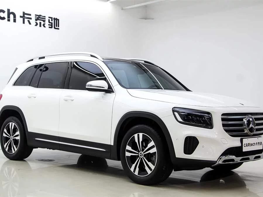 Mercedes Benz GLB