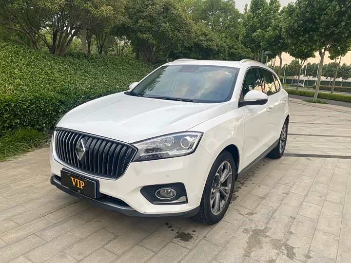 Borgward BX7