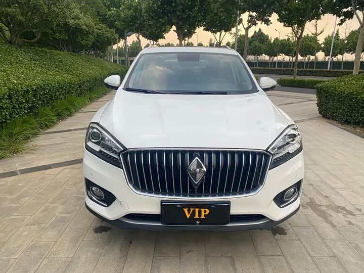 Borgward BX7