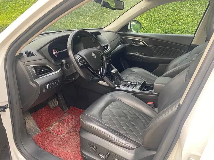 Borgward BX7