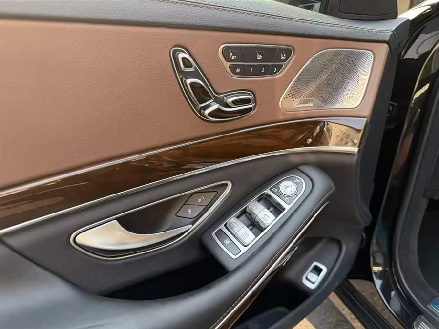 Mercedes Benz Maybach S-Class