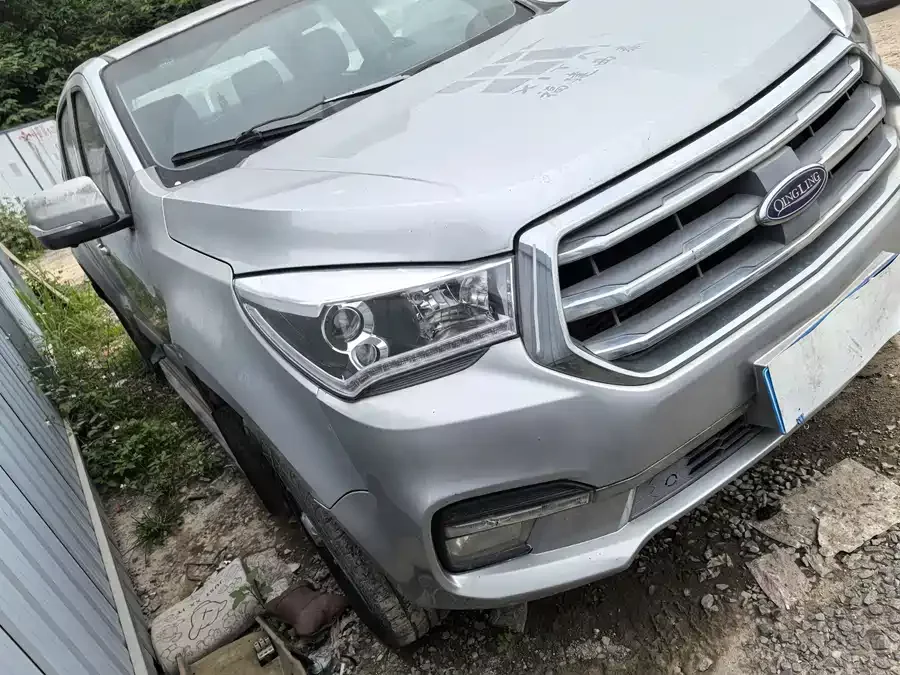 Isuzu TAGA