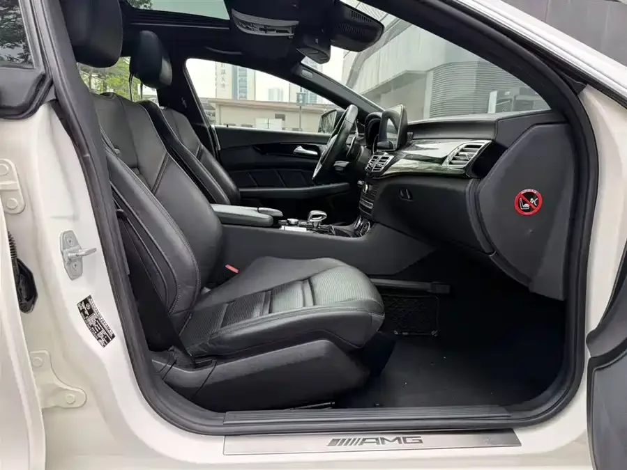 Mercedes Benz CLS AMG