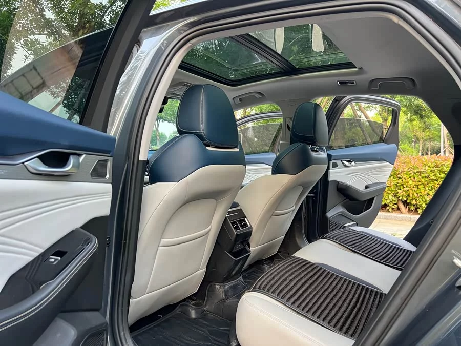 Geely Xingrui
