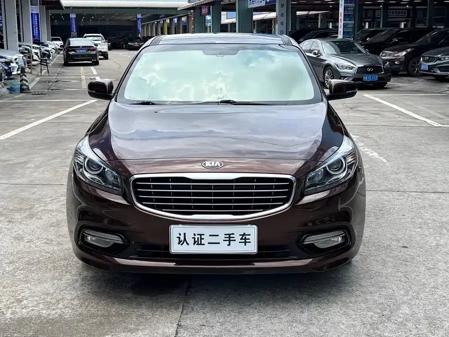 Kia K4