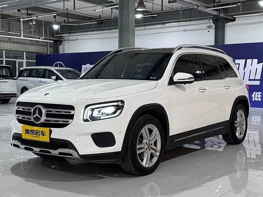 Mercedes Benz GLB