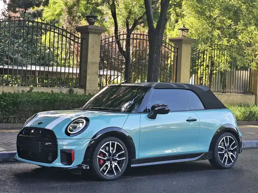 MINI JCW