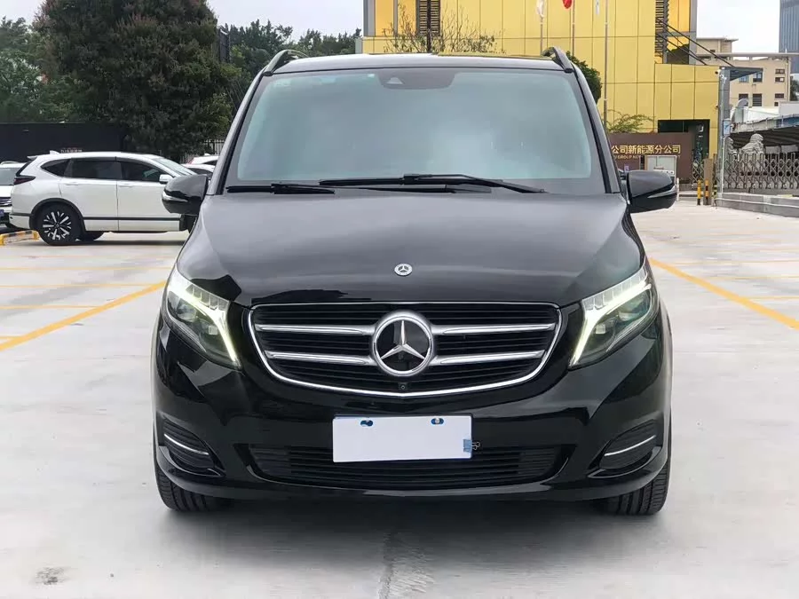 Mercedes Benz Class V