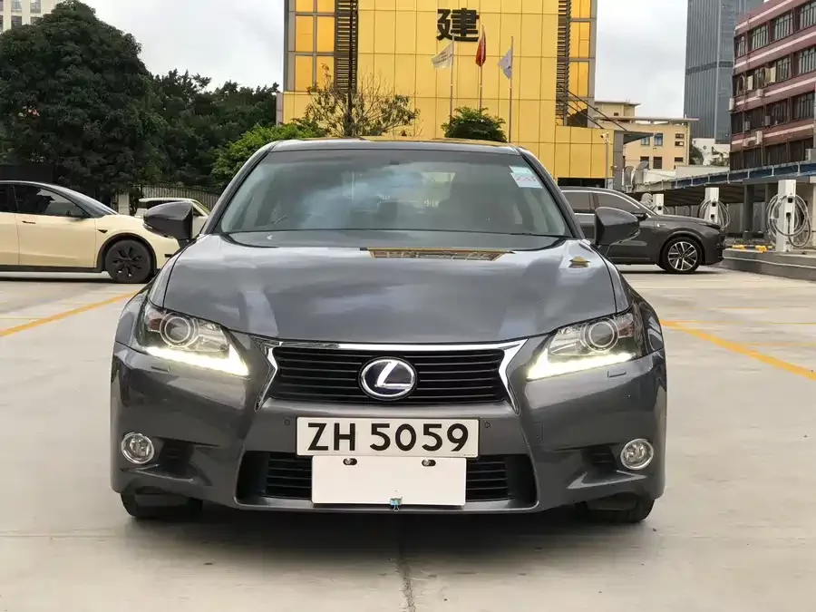 Lexus GS
